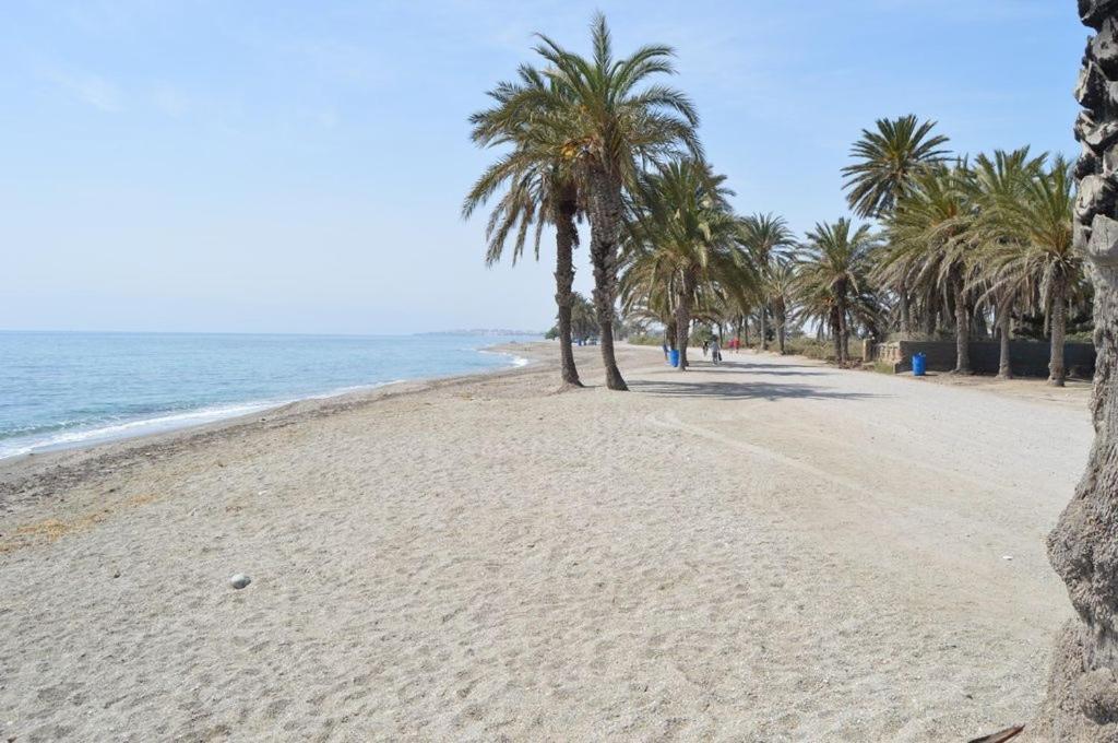 Apartamento Las Palmerillas-Residencial Torrequebrada 滨海罗克塔斯 外观 照片